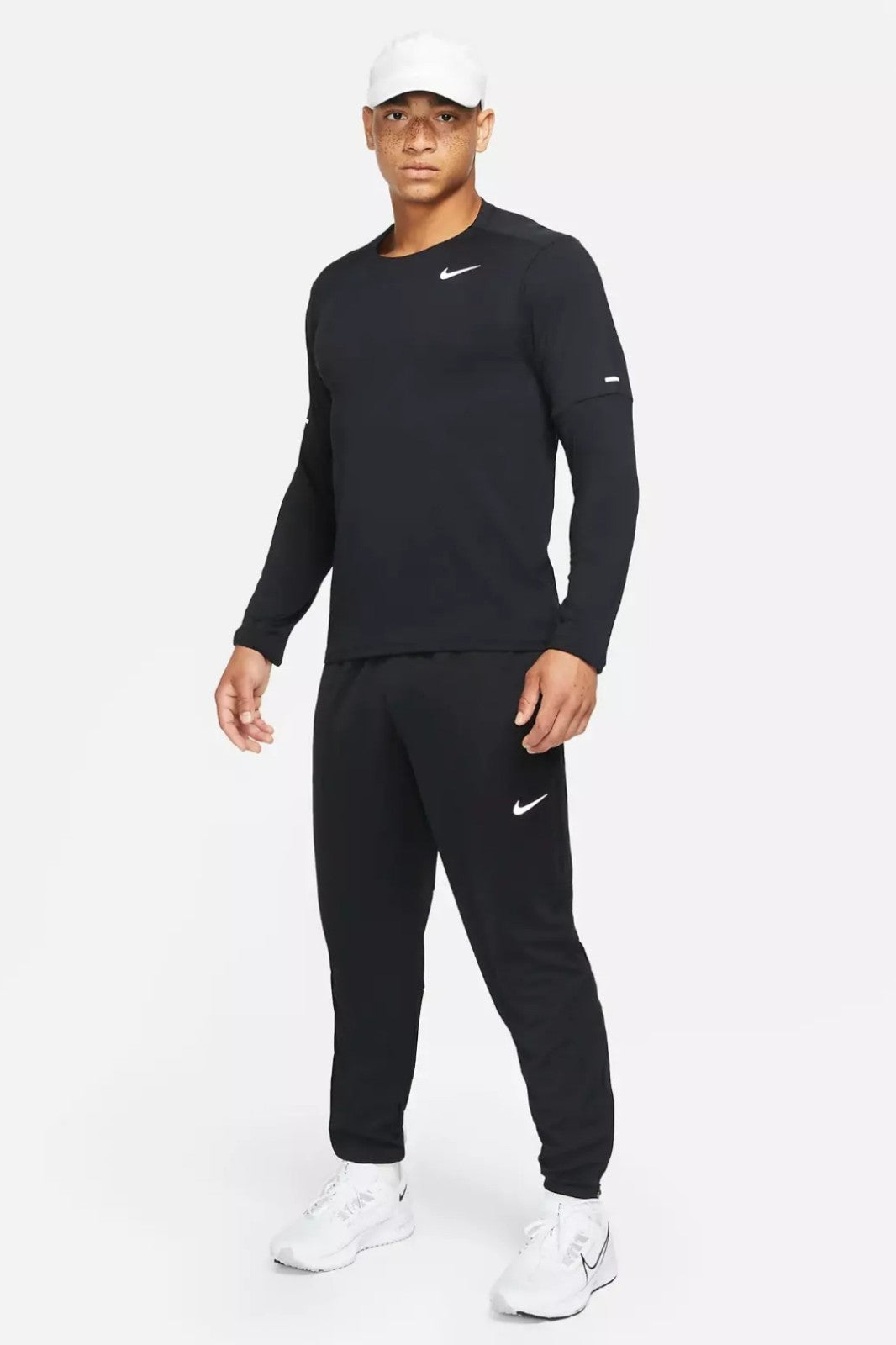 Nike Men's Element Dri-FIT Running Long Sleeve Crewneck Top UPF 40 T-Shirt Black